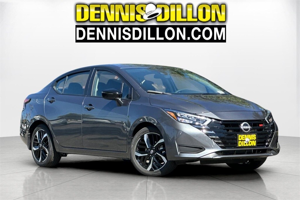 New 2025 Nissan Versa 1.6 SR Sedan